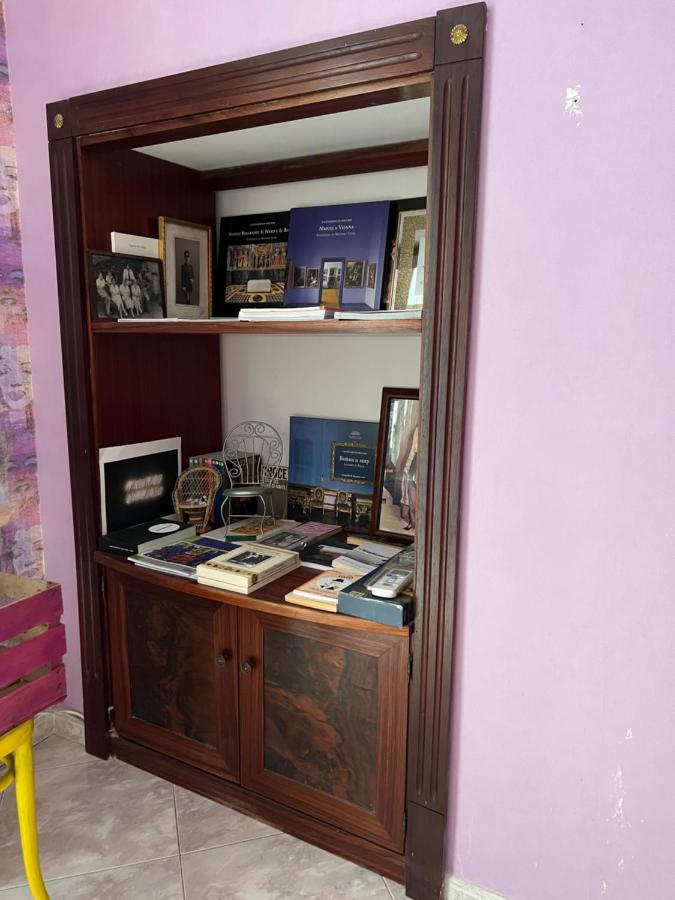 Casa Kamalei, Tra Plebiscito E Lungomare Appartement Napels Buitenkant foto